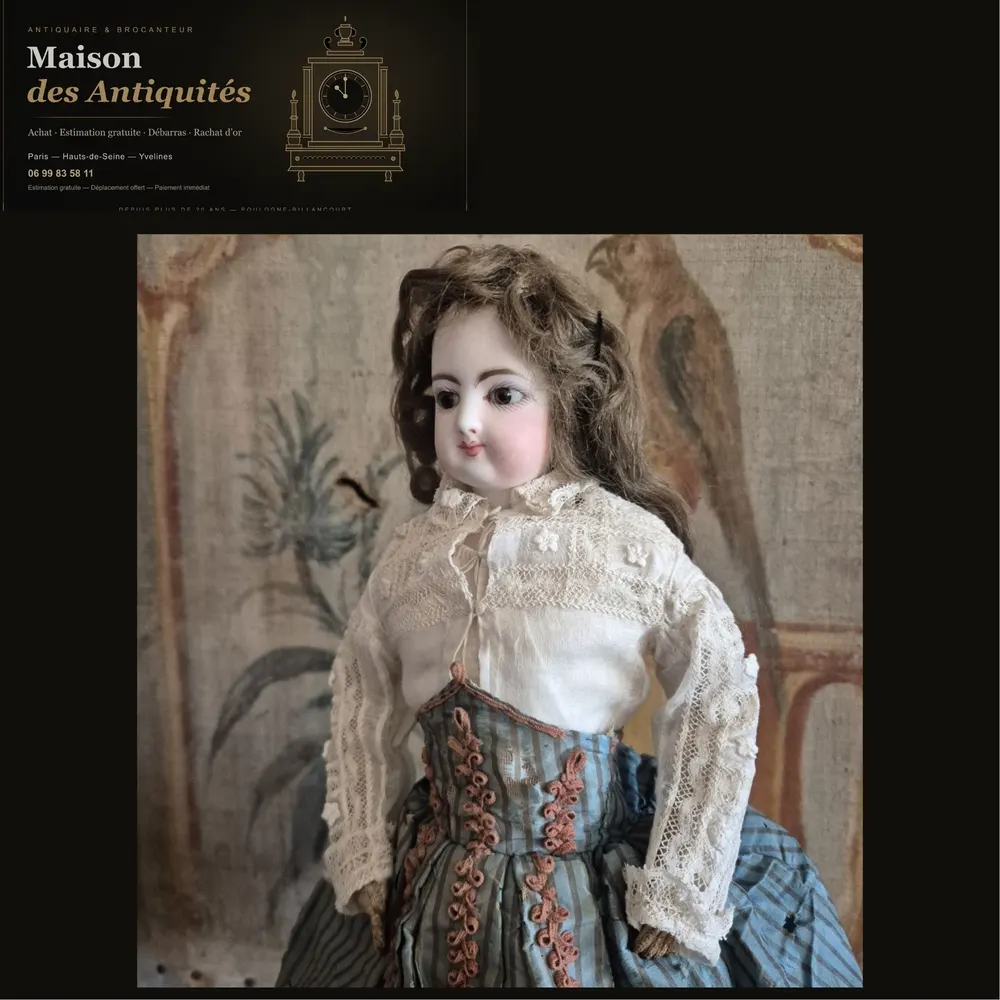 Poupée de mode française François Gaultier, marque du magasin Aux Rêves de l'Enfance taille 2 — Jouets anciens